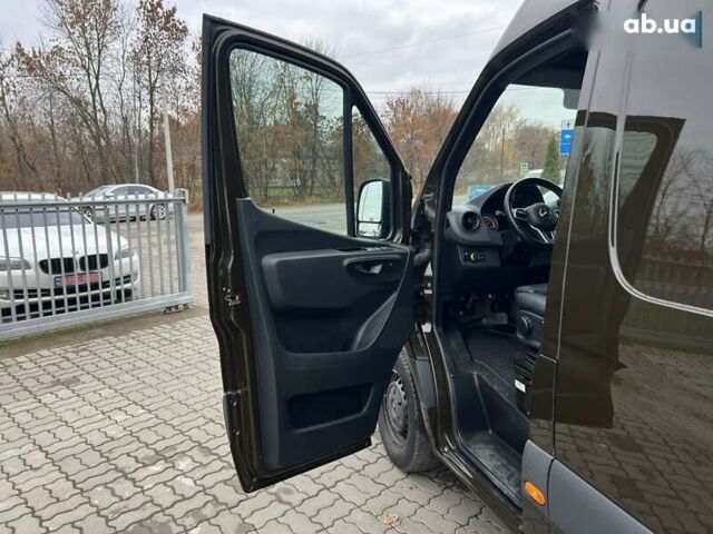 Мерседес Sprinter, объемом двигателя 2 л и пробегом 293 тыс. км за 27490 $, фото 8 на Automoto.ua