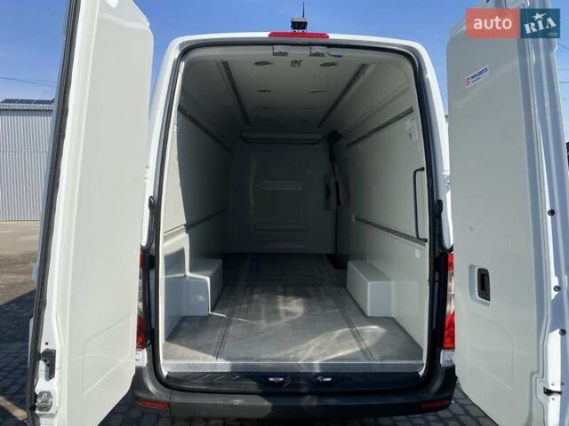 Мерседес Sprinter, объемом двигателя 2.14 л и пробегом 294 тыс. км за 23800 $, фото 8 на Automoto.ua