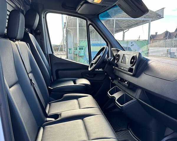 Мерседес Sprinter, объемом двигателя 0 л и пробегом 5 тыс. км за 71622 $, фото 24 на Automoto.ua