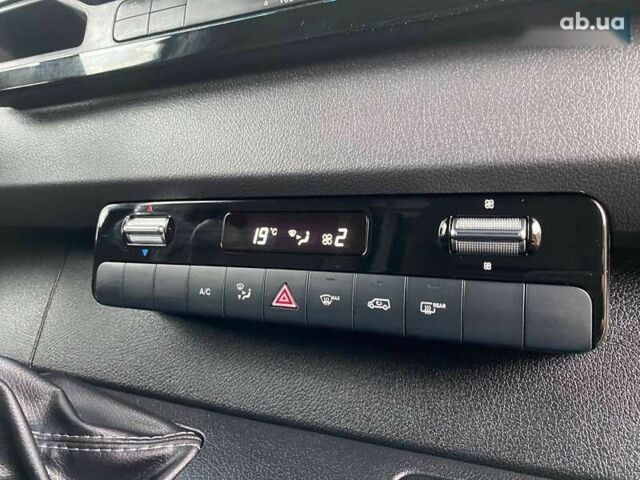 Мерседес Sprinter, объемом двигателя 2 л и пробегом 189 тыс. км за 31999 $, фото 22 на Automoto.ua