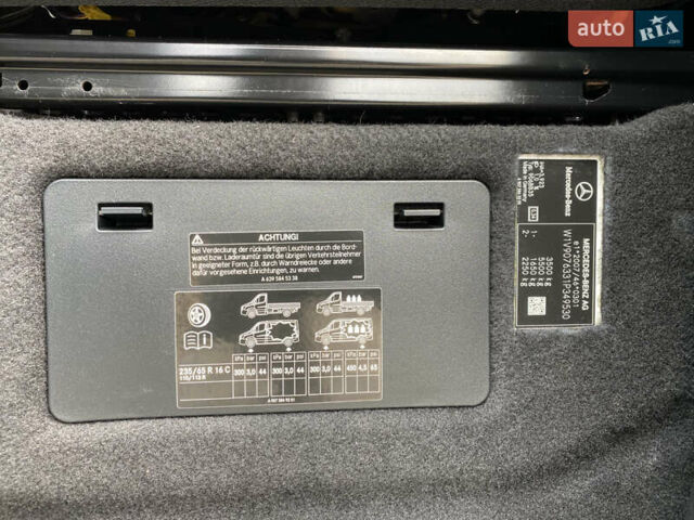 Мерседес Sprinter, объемом двигателя 0 л и пробегом 190 тыс. км за 28700 $, фото 27 на Automoto.ua