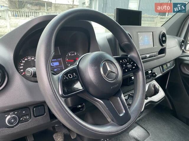 Мерседес Sprinter, объемом двигателя 2.14 л и пробегом 294 тыс. км за 23800 $, фото 13 на Automoto.ua