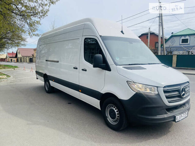 Мерседес Sprinter, об'ємом двигуна 3 л та пробігом 271 тис. км за 45945 $, фото 3 на Automoto.ua