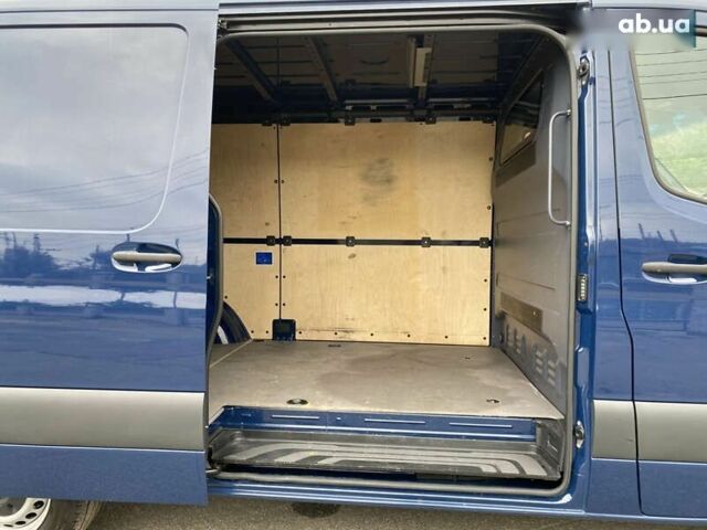 Мерседес Sprinter, объемом двигателя 2 л и пробегом 190 тыс. км за 27500 $, фото 19 на Automoto.ua