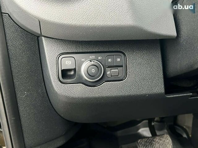 Мерседес Sprinter, объемом двигателя 2 л и пробегом 293 тыс. км за 27490 $, фото 13 на Automoto.ua