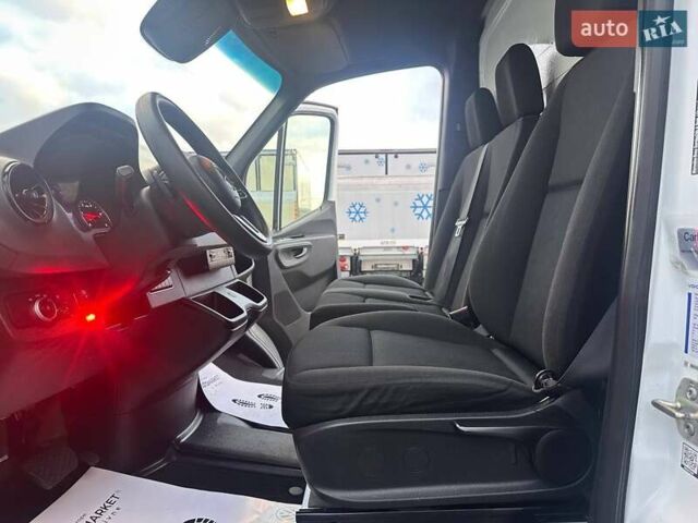 Мерседес Sprinter, объемом двигателя 2.2 л и пробегом 180 тыс. км за 29800 $, фото 37 на Automoto.ua