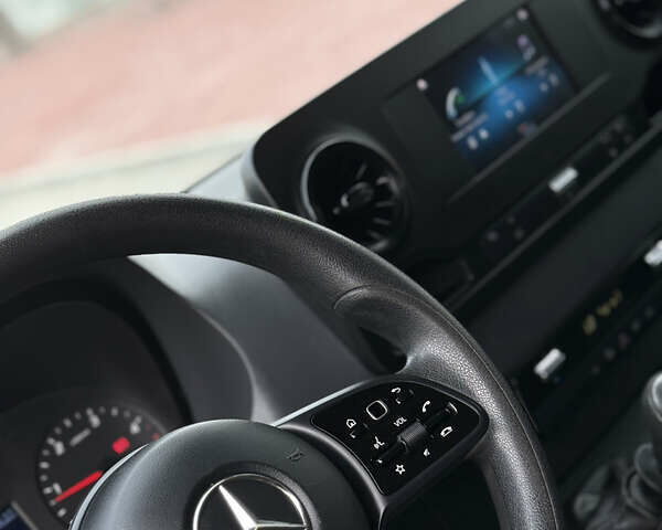 Мерседес Sprinter, объемом двигателя 2.2 л и пробегом 225 тыс. км за 25900 $, фото 18 на Automoto.ua