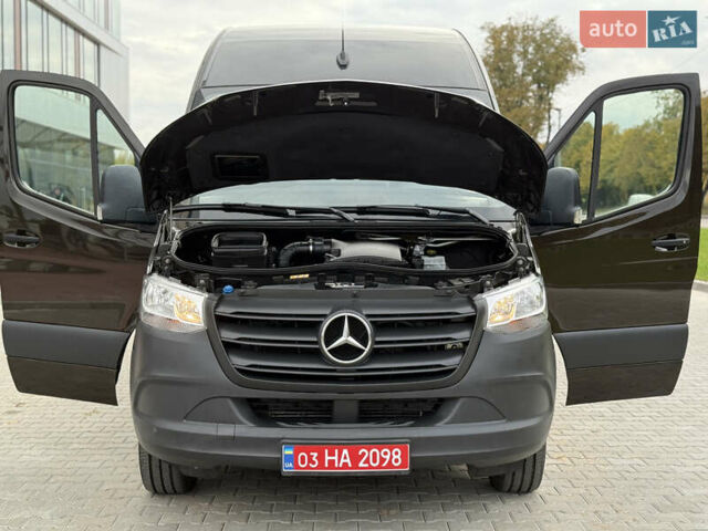 Мерседес Sprinter, объемом двигателя 2.2 л и пробегом 225 тыс. км за 25900 $, фото 33 на Automoto.ua