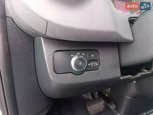 Мерседес Sprinter, объемом двигателя 0 л и пробегом 317 тыс. км за 30298 $, фото 12 на Automoto.ua