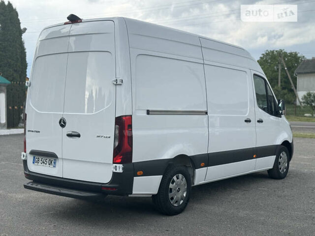 Мерседес Sprinter, объемом двигателя 1.95 л и пробегом 139 тыс. км за 30400 $, фото 7 на Automoto.ua