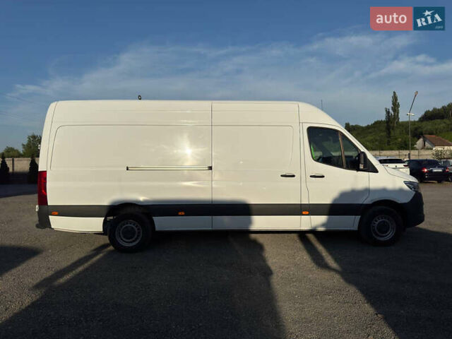 Мерседес Sprinter, объемом двигателя 1.95 л и пробегом 300 тыс. км за 37074 $, фото 9 на Automoto.ua