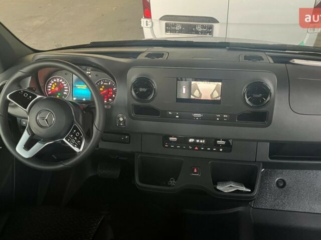 Мерседес Sprinter, объемом двигателя 2.14 л и пробегом 0 тыс. км за 151170 $, фото 11 на Automoto.ua