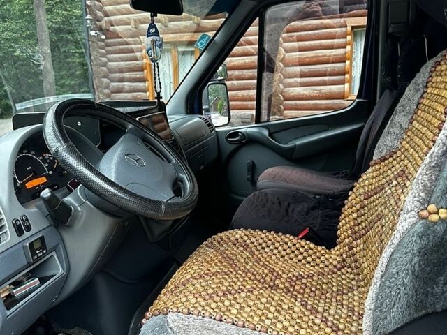 Мерседес Sprinter, объемом двигателя 2.1 л и пробегом 450 тыс. км за 8999 $, фото 14 на Automoto.ua