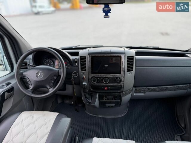 Мерседес Sprinter, объемом двигателя 3 л и пробегом 870 тыс. км за 14999 $, фото 16 на Automoto.ua