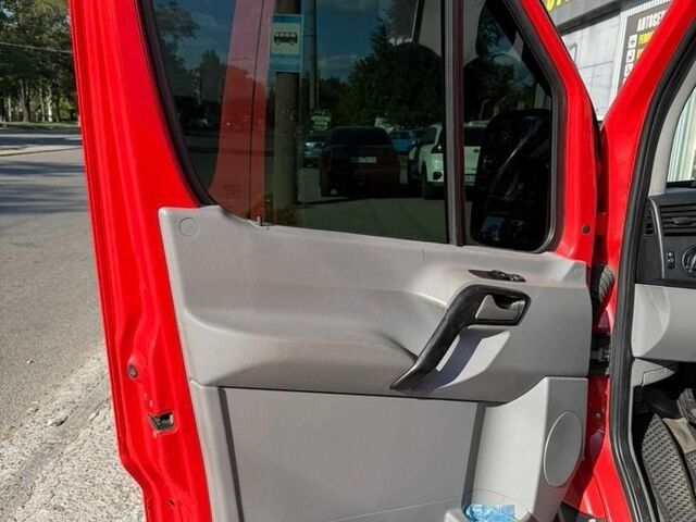 Мерседес Sprinter, объемом двигателя 2.1 л и пробегом 298 тыс. км за 16500 $, фото 17 на Automoto.ua