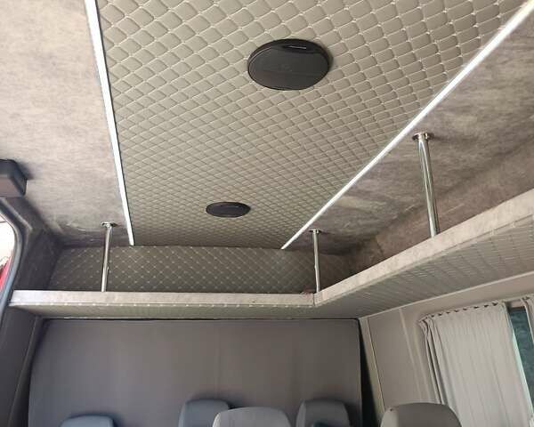 Мерседес Sprinter, объемом двигателя 2.1 л и пробегом 395 тыс. км за 15800 $, фото 6 на Automoto.ua