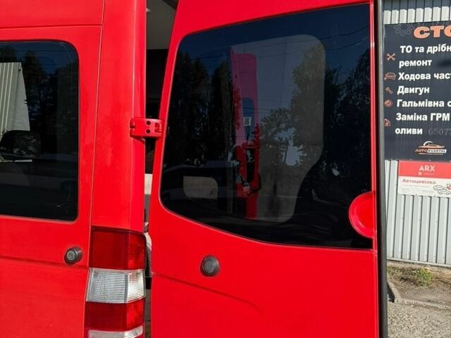Мерседес Sprinter, объемом двигателя 2.1 л и пробегом 298 тыс. км за 16500 $, фото 13 на Automoto.ua
