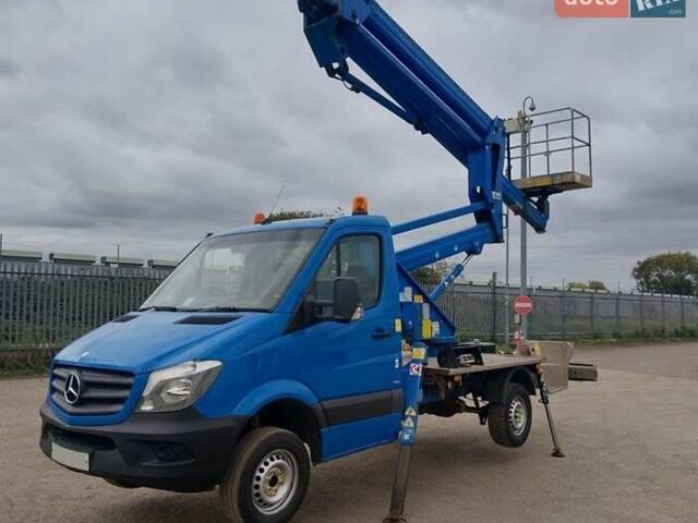 Мерседес Sprinter, об'ємом двигуна 0 л та пробігом 200 тис. км за 52627 $, фото 4 на Automoto.ua