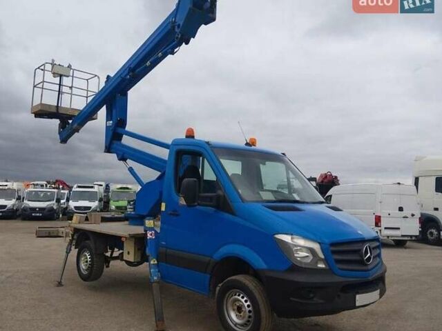 Мерседес Sprinter, об'ємом двигуна 0 л та пробігом 200 тис. км за 52627 $, фото 3 на Automoto.ua