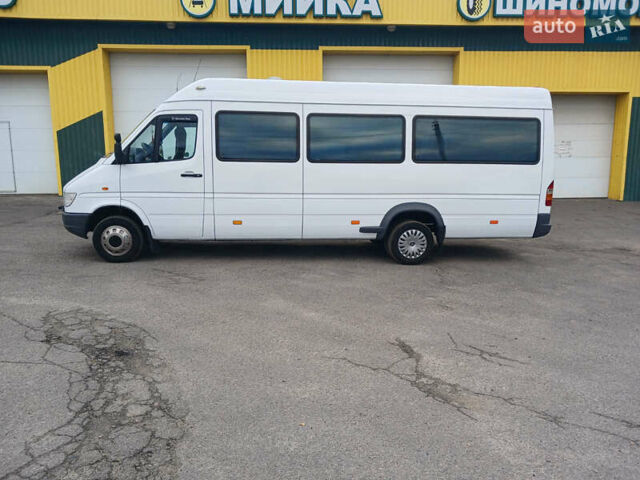 Мерседес Sprinter, объемом двигателя 2.9 л и пробегом 500 тыс. км за 17000 $, фото 2 на Automoto.ua