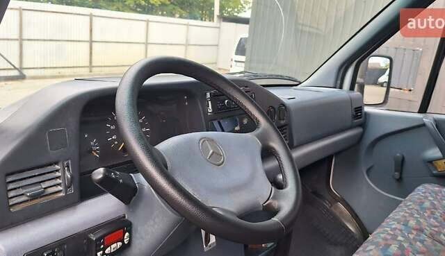 Мерседес Sprinter, объемом двигателя 2.9 л и пробегом 565 тыс. км за 12200 $, фото 5 на Automoto.ua