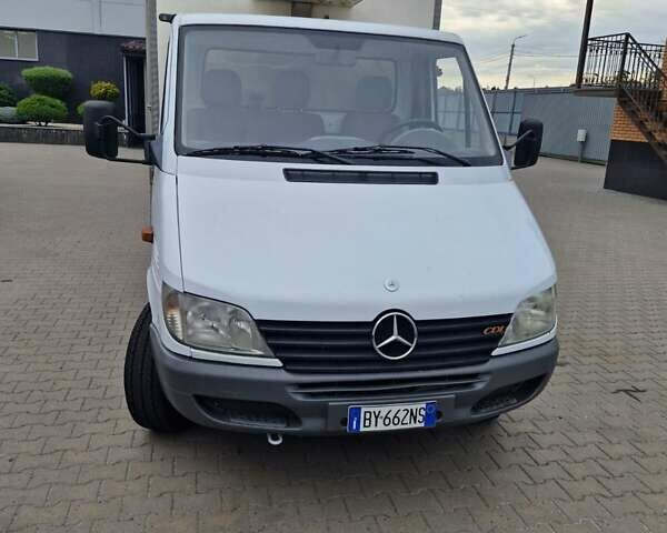 Мерседес Sprinter, объемом двигателя 0 л и пробегом 425 тыс. км за 11100 $, фото 8 на Automoto.ua