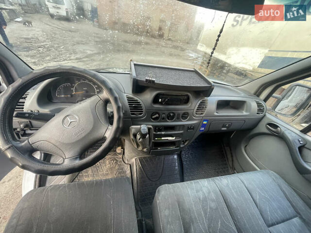 Мерседес Sprinter, об'ємом двигуна 2.2 л та пробігом 111 тис. км за 5500 $, фото 6 на Automoto.ua