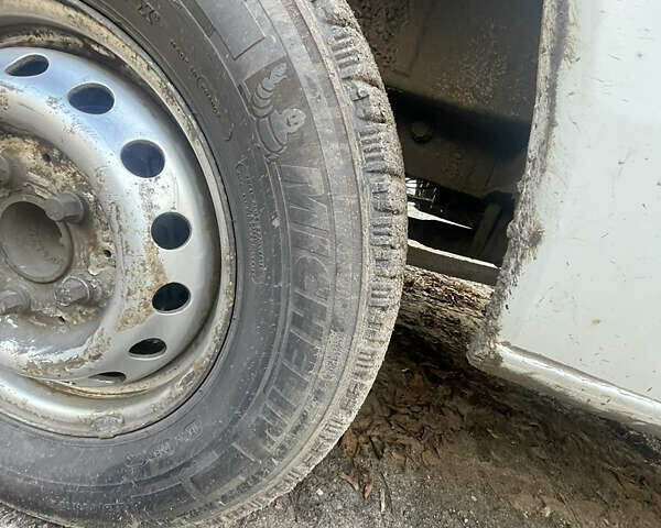 Мерседес Sprinter, об'ємом двигуна 2.2 л та пробігом 111 тис. км за 5500 $, фото 8 на Automoto.ua