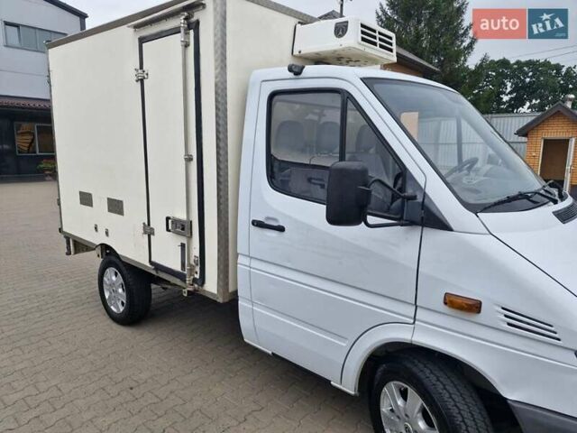 Мерседес Sprinter, объемом двигателя 0 л и пробегом 425 тыс. км за 11100 $, фото 9 на Automoto.ua