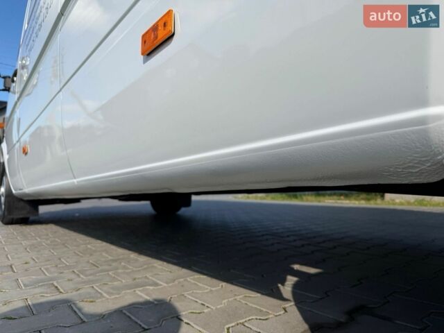 Мерседес Sprinter, объемом двигателя 0 л и пробегом 240 тыс. км за 21500 $, фото 7 на Automoto.ua