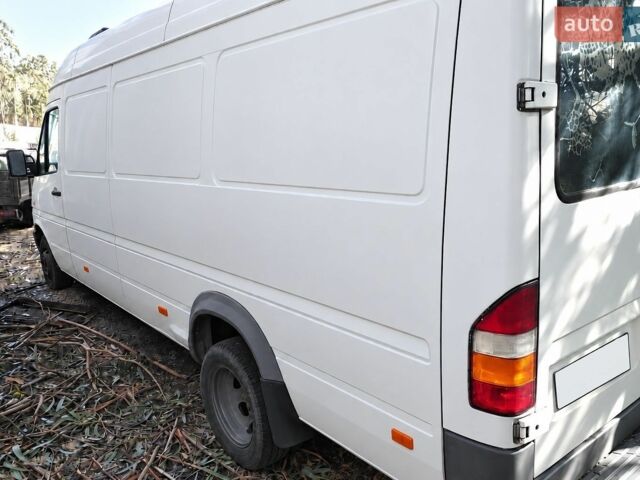 Мерседес Sprinter, объемом двигателя 0 л и пробегом 483 тыс. км за 13500 $, фото 2 на Automoto.ua