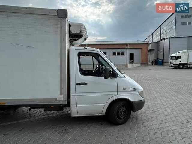 Мерседес Sprinter, объемом двигателя 2.1 л и пробегом 610 тыс. км за 7800 $, фото 5 на Automoto.ua