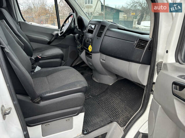 Мерседес Sprinter, объемом двигателя 2.1 л и пробегом 758 тыс. км за 14000 $, фото 13 на Automoto.ua
