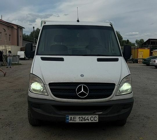 Мерседес Sprinter, объемом двигателя 2.1 л и пробегом 395 тыс. км за 19000 $, фото 1 на Automoto.ua
