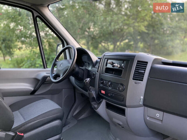 Мерседес Sprinter, об'ємом двигуна 0 л та пробігом 237 тис. км за 18500 $, фото 22 на Automoto.ua