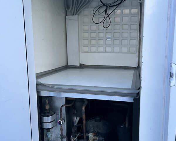 Мерседес Sprinter, объемом двигателя 2.2 л и пробегом 287 тыс. км за 18300 $, фото 5 на Automoto.ua