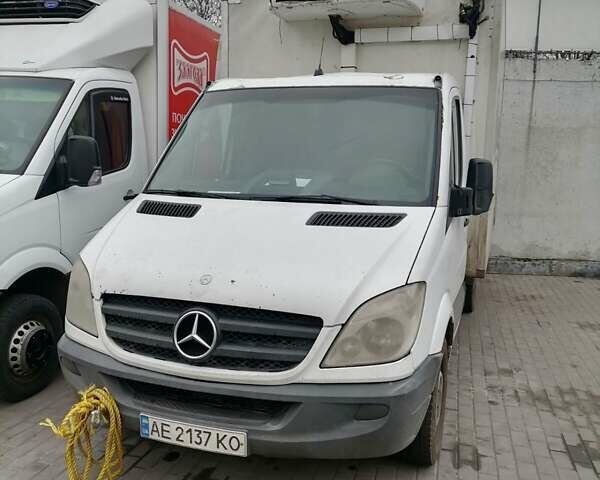 Мерседес Sprinter, объемом двигателя 2.2 л и пробегом 578 тыс. км за 6800 $, фото 1 на Automoto.ua