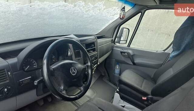 Мерседес Sprinter, объемом двигателя 0 л и пробегом 658 тыс. км за 8499 $, фото 3 на Automoto.ua
