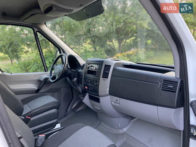 Мерседес Sprinter, об'ємом двигуна 0 л та пробігом 237 тис. км за 18500 $, фото 21 на Automoto.ua