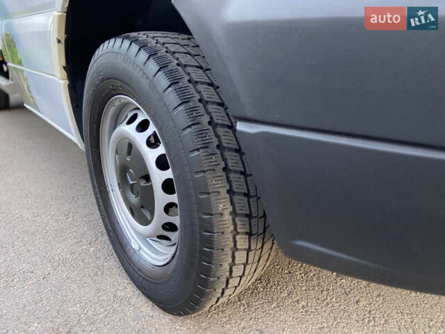 Мерседес Sprinter, об'ємом двигуна 0 л та пробігом 237 тис. км за 18500 $, фото 9 на Automoto.ua