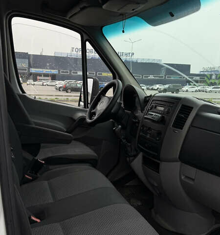Мерседес Sprinter, объемом двигателя 2.1 л и пробегом 490 тыс. км за 19000 $, фото 8 на Automoto.ua