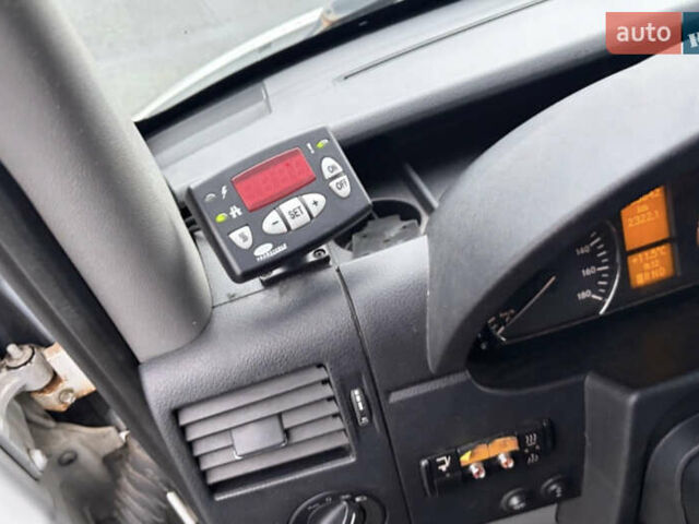 Мерседес Sprinter, объемом двигателя 0 л и пробегом 255 тыс. км за 35000 $, фото 4 на Automoto.ua