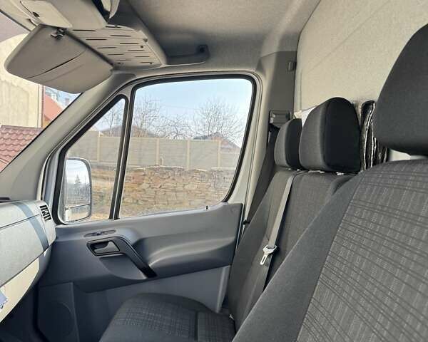 Мерседес Sprinter, объемом двигателя 0 л и пробегом 200 тыс. км за 23550 $, фото 8 на Automoto.ua