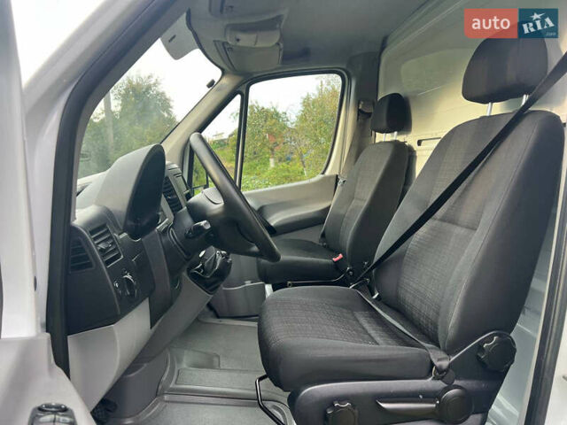 Мерседес Sprinter, об'ємом двигуна 2.2 л та пробігом 198 тис. км за 23400 $, фото 8 на Automoto.ua