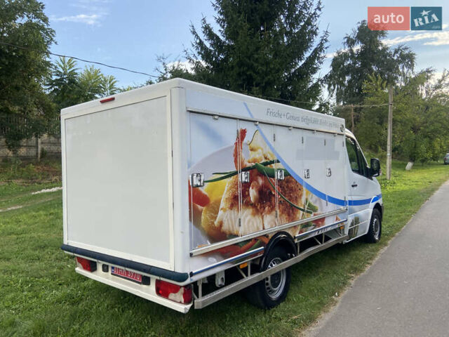 Мерседес Sprinter, объемом двигателя 2.2 л и пробегом 299 тыс. км за 22500 $, фото 3 на Automoto.ua