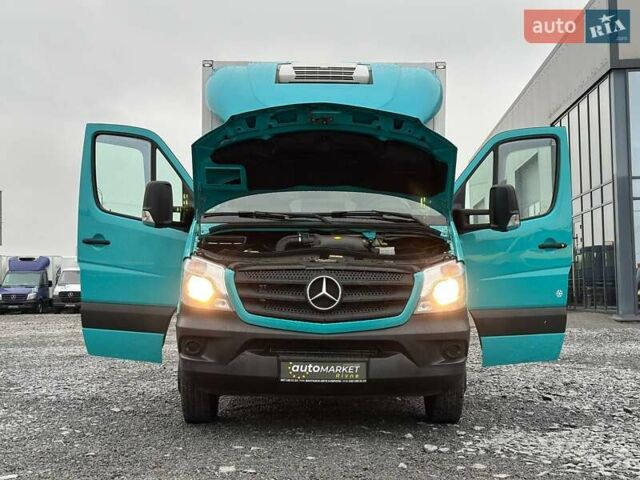 Мерседес Sprinter, объемом двигателя 2.2 л и пробегом 200 тыс. км за 26900 $, фото 19 на Automoto.ua