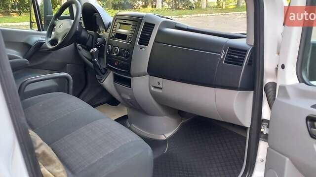 Мерседес Sprinter, объемом двигателя 3 л и пробегом 436 тыс. км за 23500 $, фото 22 на Automoto.ua