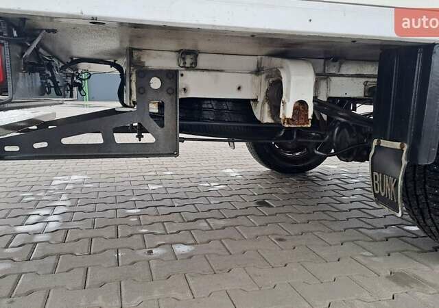 Мерседес Sprinter, объемом двигателя 2.2 л и пробегом 587 тыс. км за 22000 $, фото 10 на Automoto.ua
