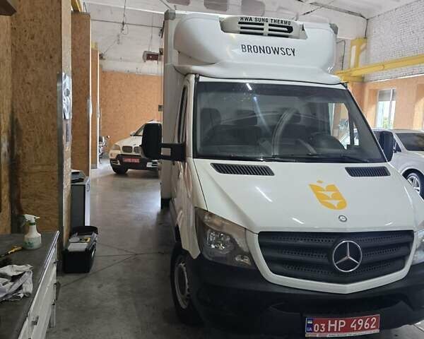 Мерседес Sprinter, объемом двигателя 0 л и пробегом 310 тыс. км за 23000 $, фото 1 на Automoto.ua