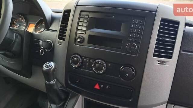 Мерседес Sprinter, объемом двигателя 3 л и пробегом 436 тыс. км за 23500 $, фото 19 на Automoto.ua